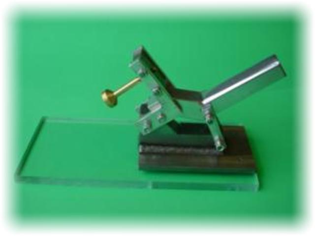 Toggle clamp